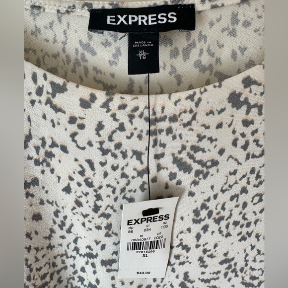 Express Bodysuit - Picture 3 of 4